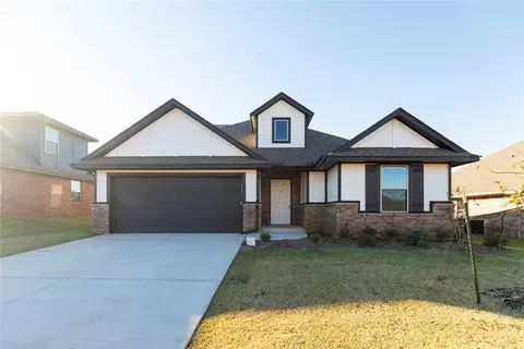 1616 NE 33rd St, Moore, OK 73160 photo 2
