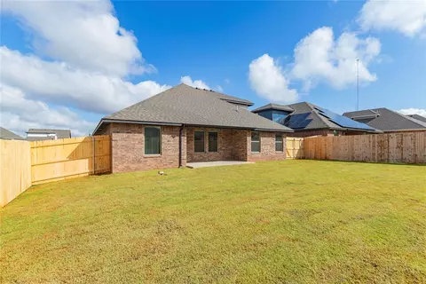 1616 NE 33rd St, Moore, OK 73160 photo 36