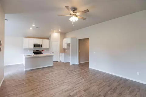 1616 NE 33rd St, Moore, OK 73160 photo 16