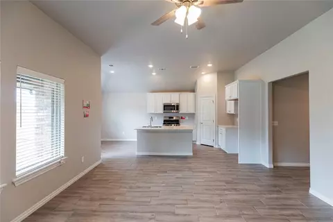 1616 NE 33rd St, Moore, OK 73160 photo 15