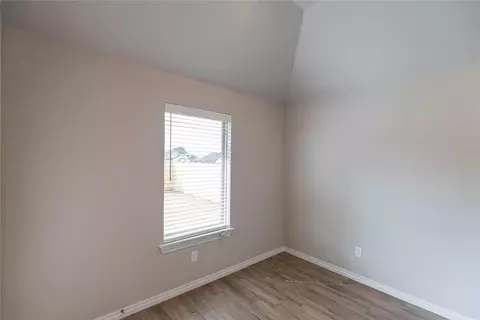 1616 NE 33rd St, Moore, OK 73160 photo 12