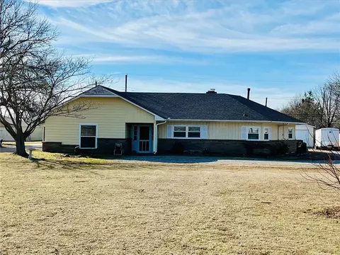 39207 Macarthur St, Shawnee, OK 74804
