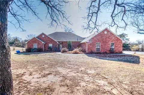 1117 Cedar Canyon Dr, Chandler, OK 74834