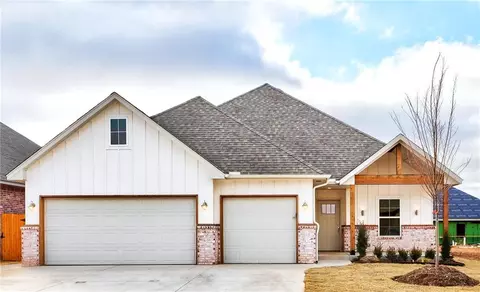 10812 NW 28th Ter, Yukon, OK 73099