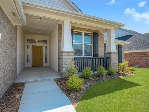15916 Flint Dr, Moore, OK 73170 photo 3