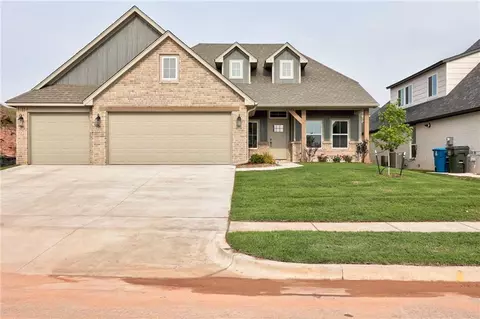 2233 Ridge Pine Rd, Edmond, OK 73034