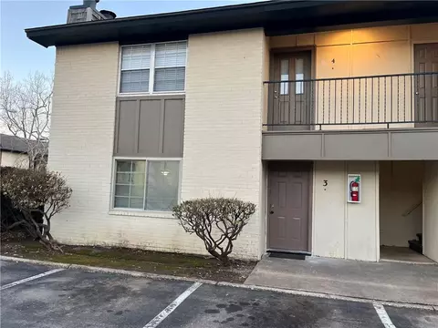 1807 E Lindsey St #3, Norman, OK 73071