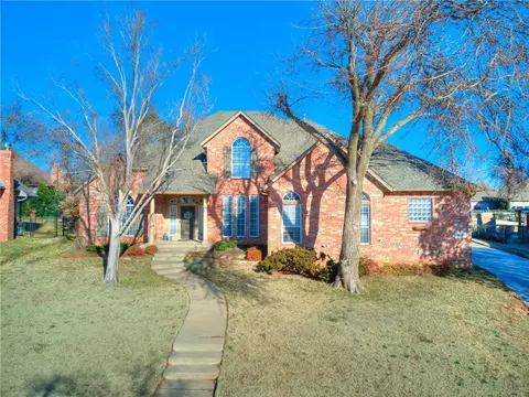409 Autumnwood Ct, Edmond, OK 73003