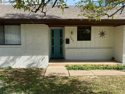 207 Orr Dr, Norman, OK 73071 photo 1