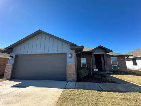 1009 Blackjack Creek Dr, Yukon, OK 73099