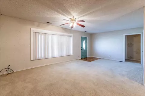 203 N Reimer, Corn, OK 73024 photo 4