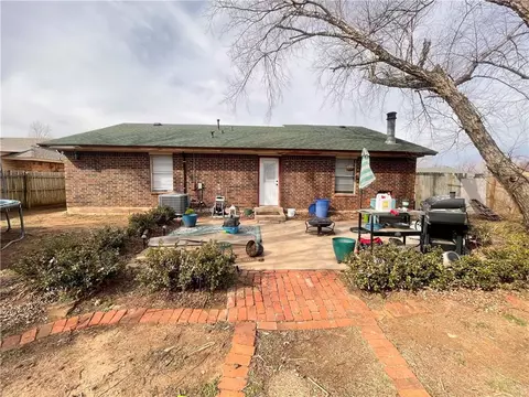 328 Echo Ln, Harrah, OK 73045 photo 8