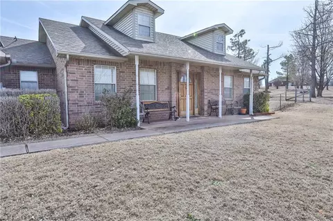 991 S Morgan Rd, Blanchard, OK 73010