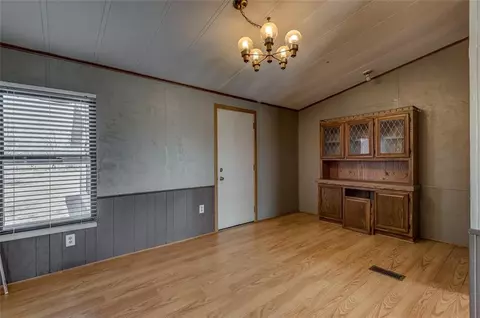 4000 E Yost Rd, Glencoe, OK 74032 photo 8