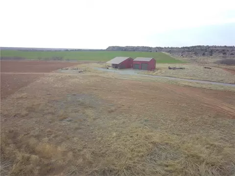 W County Line Road, Lone Wolf, OK 73655