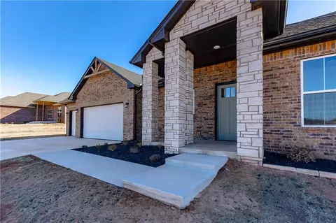 11406 Blue Heron Crk, Guthrie, OK 73044