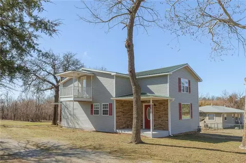 11610 E Draper Ave, Choctaw, OK 73020