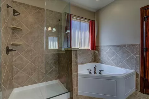 4533 Moorgate Dr, Norman, OK 73072 photo 24