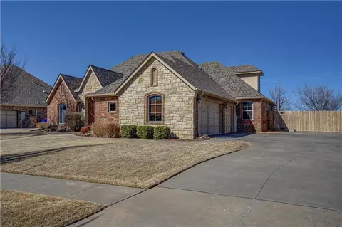 4533 Moorgate Dr, Norman, OK 73072 photo 3