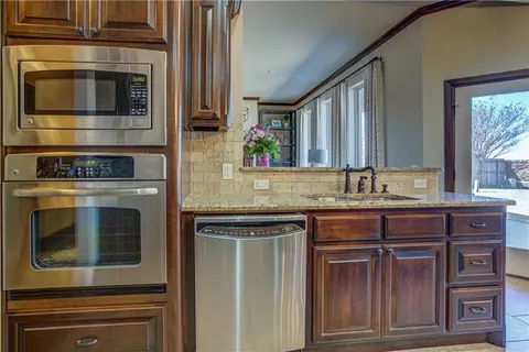 4533 Moorgate Dr, Norman, OK 73072 photo 17