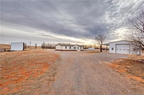 11259 N 1960 Cir, Elk City, OK 73644