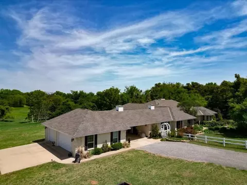32161 Cs 2610 St, Anadarko, OK 73005