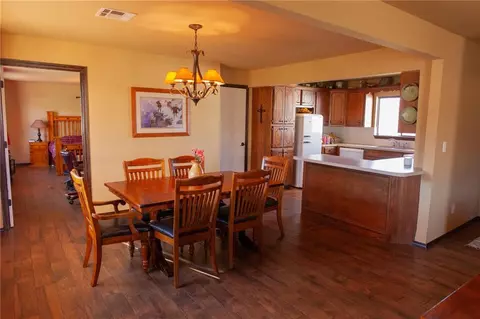 3100 E Charter Oak Rd, Guthrie, OK 73044 photo 11