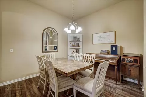 4235 Macys Pl, Moore, OK 73160 photo 4
