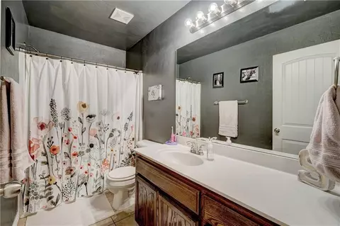 4235 Macys Pl, Moore, OK 73160 photo 11