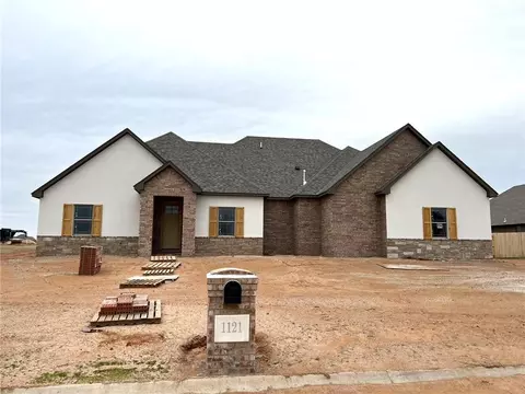 1121 Kimberlin Ln, Tuttle, OK 73089