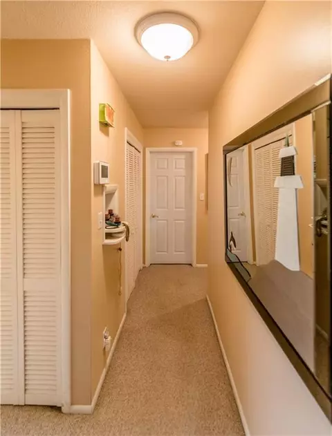 310 Pawnee Rd, Foss, OK 73647 photo 5
