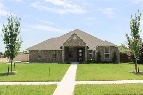 2800 Astor Dr, Norman, OK 73072