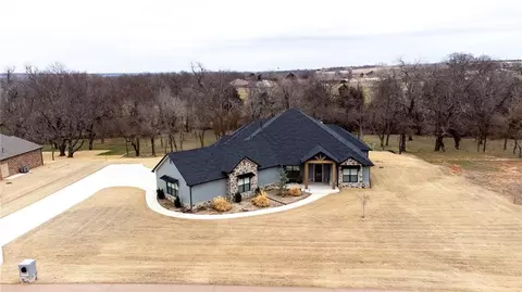 1422 Whispering Meadows Ln, Tuttle, OK 73089