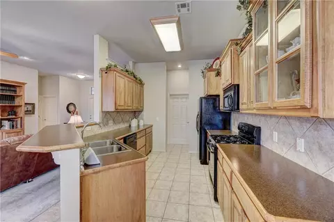 3312 Cypress Ct, Moore, OK 73170 photo 13