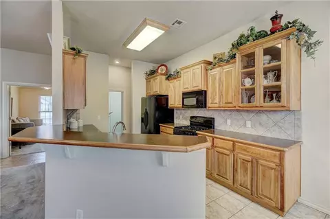 3312 Cypress Ct, Moore, OK 73170 photo 12