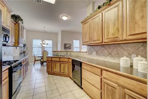 3312 Cypress Ct, Moore, OK 73170 photo 16