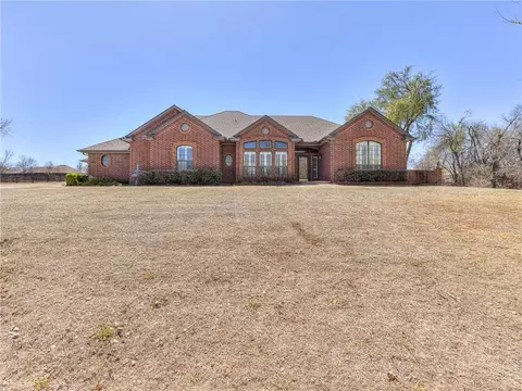 2640 NW 31st St, Newcastle, OK 73065