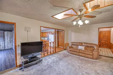 1123 N Sara Rd, Tuttle, OK 73089 photo 5