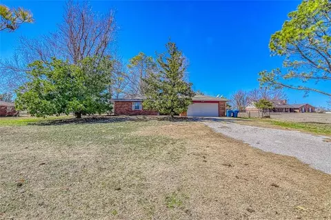 1123 N Sara Rd, Tuttle, OK 73089 photo 2
