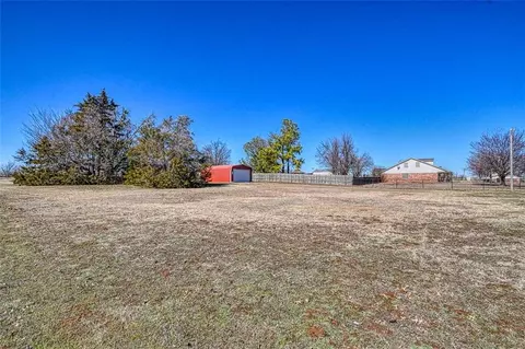 1123 N Sara Rd, Tuttle, OK 73089 photo 38