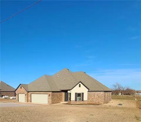 1009 Heritage Hls, Tuttle, OK 73089 photo 2