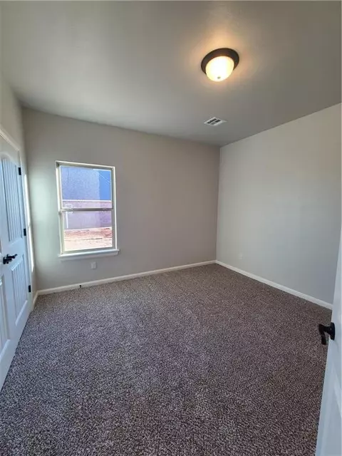 1009 Heritage Hls, Tuttle, OK 73089 photo 23