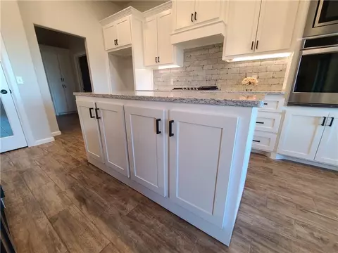 1009 Heritage Hls, Tuttle, OK 73089 photo 7
