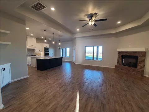 1009 Heritage Hls, Tuttle, OK 73089 photo 10