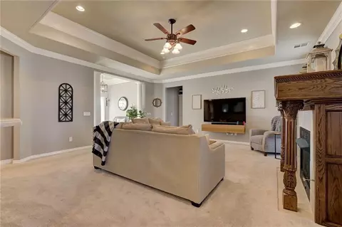 1607 Excaliber Dr, Tuttle, OK 73089 photo 9