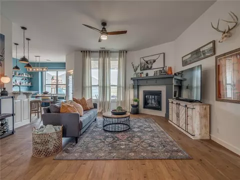 5937 NW 159 St, Edmond, OK 73013
