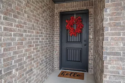 223 Springtree Dr, Harrah, OK 73045 photo 4