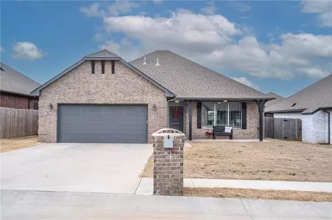 223 Springtree Dr, Harrah, OK 73045 photo 2