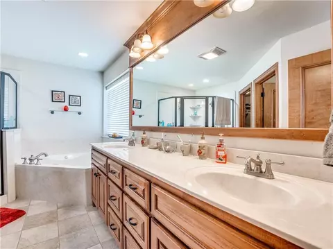 1211 N Morgan Rd, Tuttle, OK 73089 photo 14