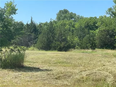 41539 Cottage Dr, Shawnee, OK 74804